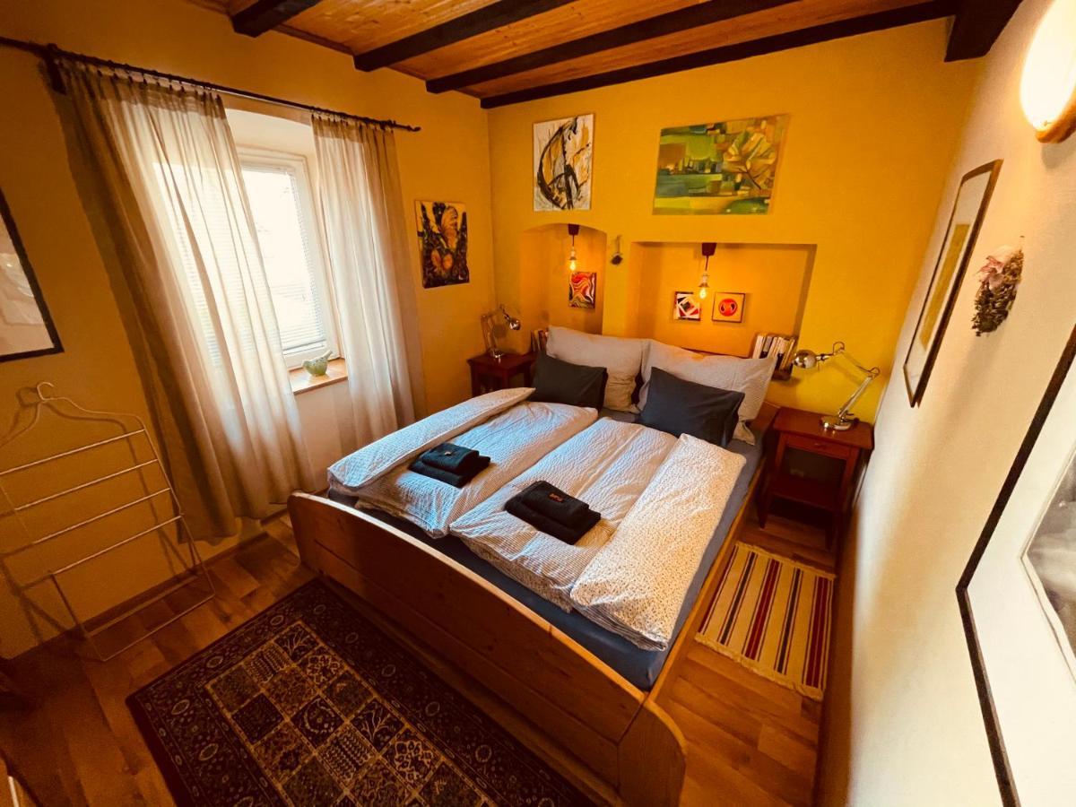 Apartmány U kapličky Kamyk nad Vltavou Exterior foto
