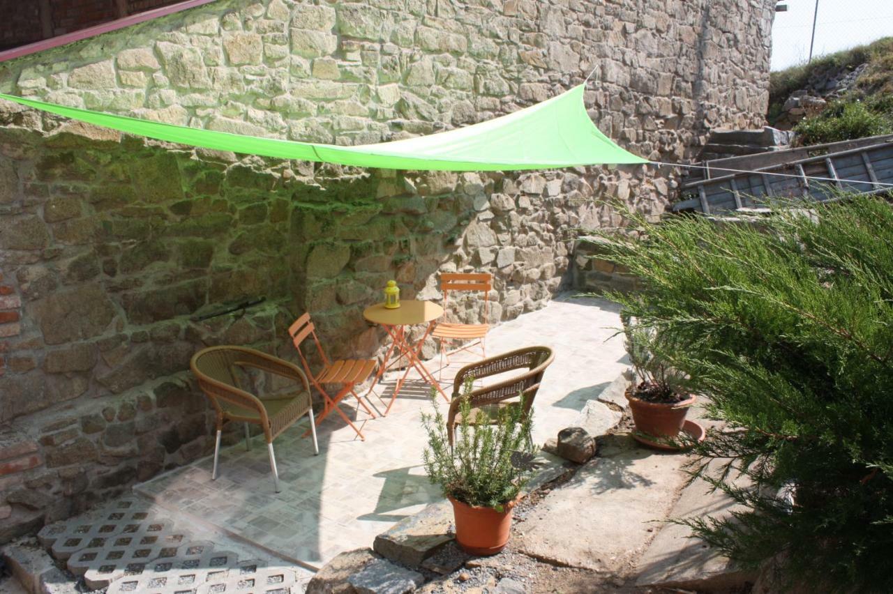 Apartmány U kapličky Kamyk nad Vltavou Exterior foto